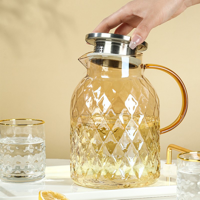 Patrún Pineapple Glass Cold Kettle